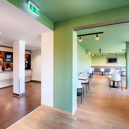 Hotell Baden-airpark