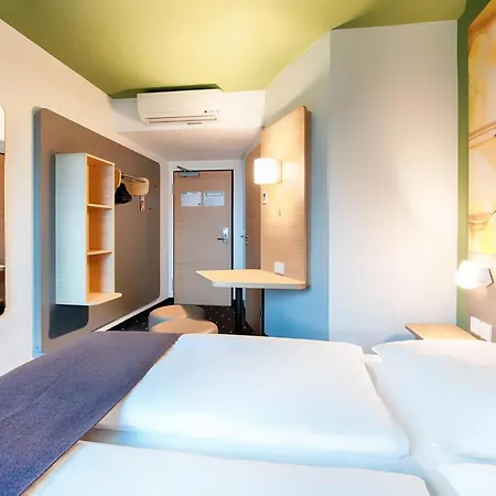 Baden-airpark Hotell 3*