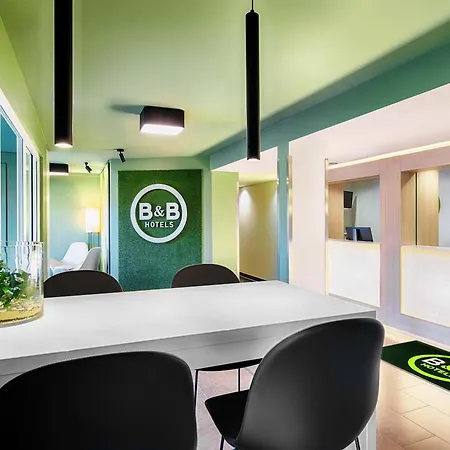 Baden-airpark Hotel 3*