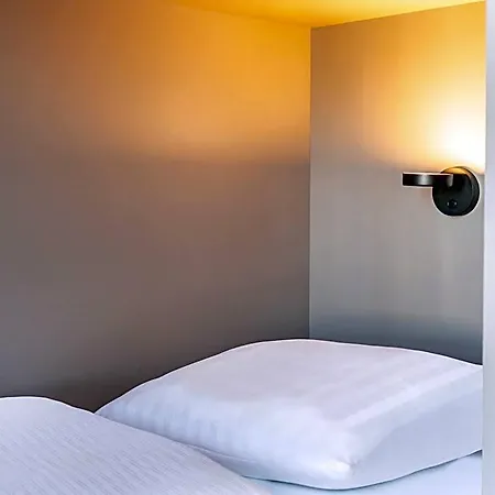 Baden-airpark Hotel 3*